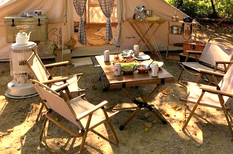 فروش انواع میز و صندلی آفرودی