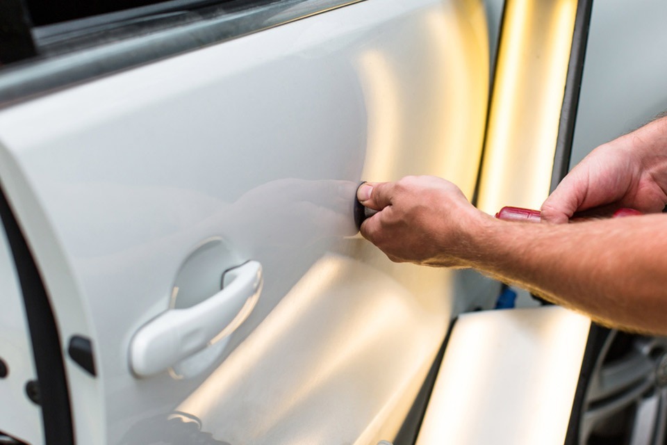 صافکاری خودروهای لوکس