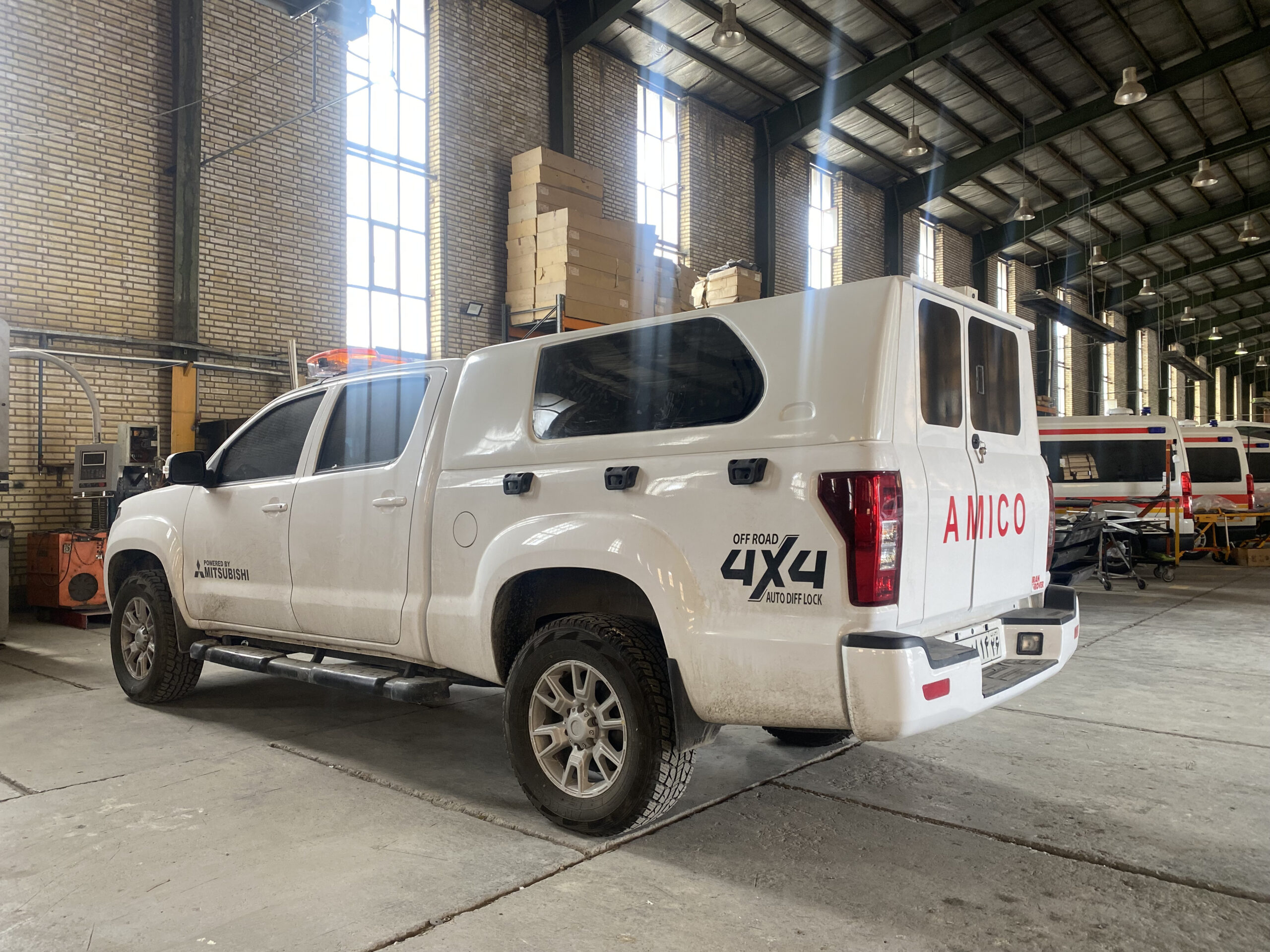 اتاق فایبرگلاس آمیکو آسنا شیشه بغل کشویی