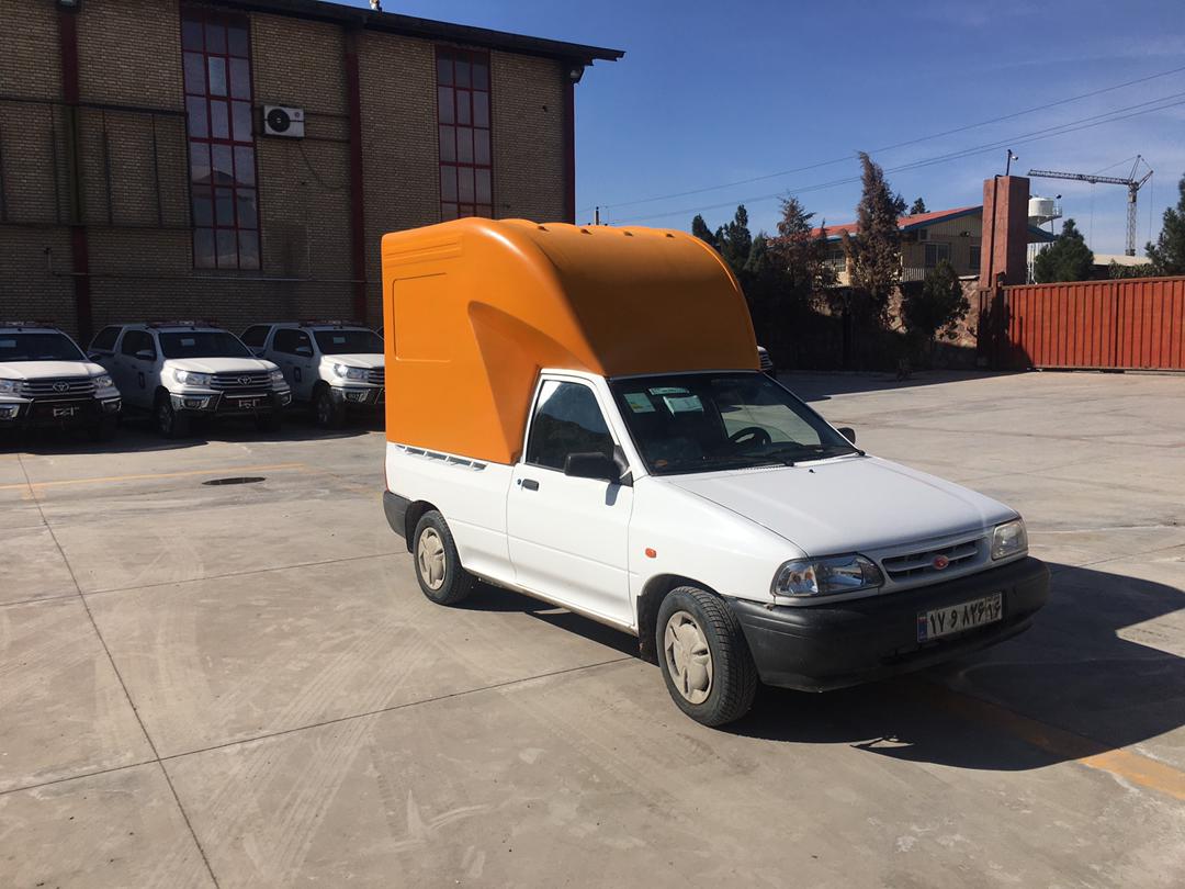 اتاق فایبرگلاس پراید ۱۵۱ وانت ارتفاع از لبه ۱۳۰ سانت از کف خودرو ۱۷۰ سانت درب عقب کرکره