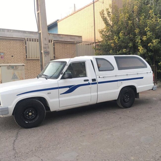 اتاق آمبولانسی مزدا تک کابین هم سطح بغل شیشه