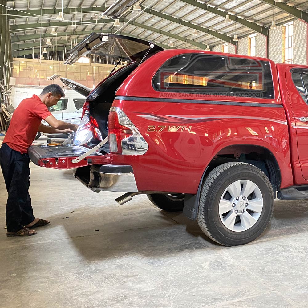 آرین صنعت رزین خودرو سازنده انواع اتاق عقب هایلوکس شیشه بغل کشویی