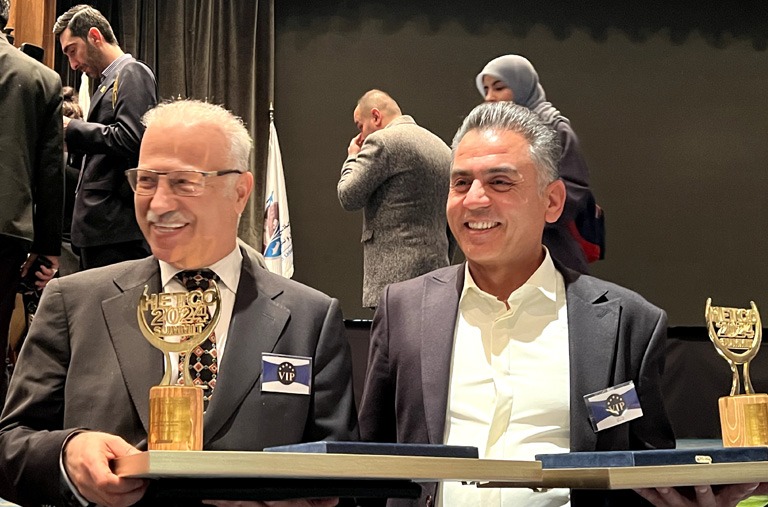 آرین صنعت رزین خودرو