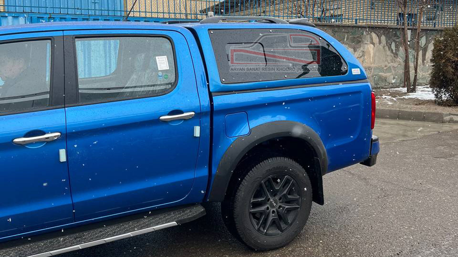 ساخت اتاق جک T8 با استفاده از فایبرگلاس درجه یک در شرکت آرین صنعت رزین خودرو 