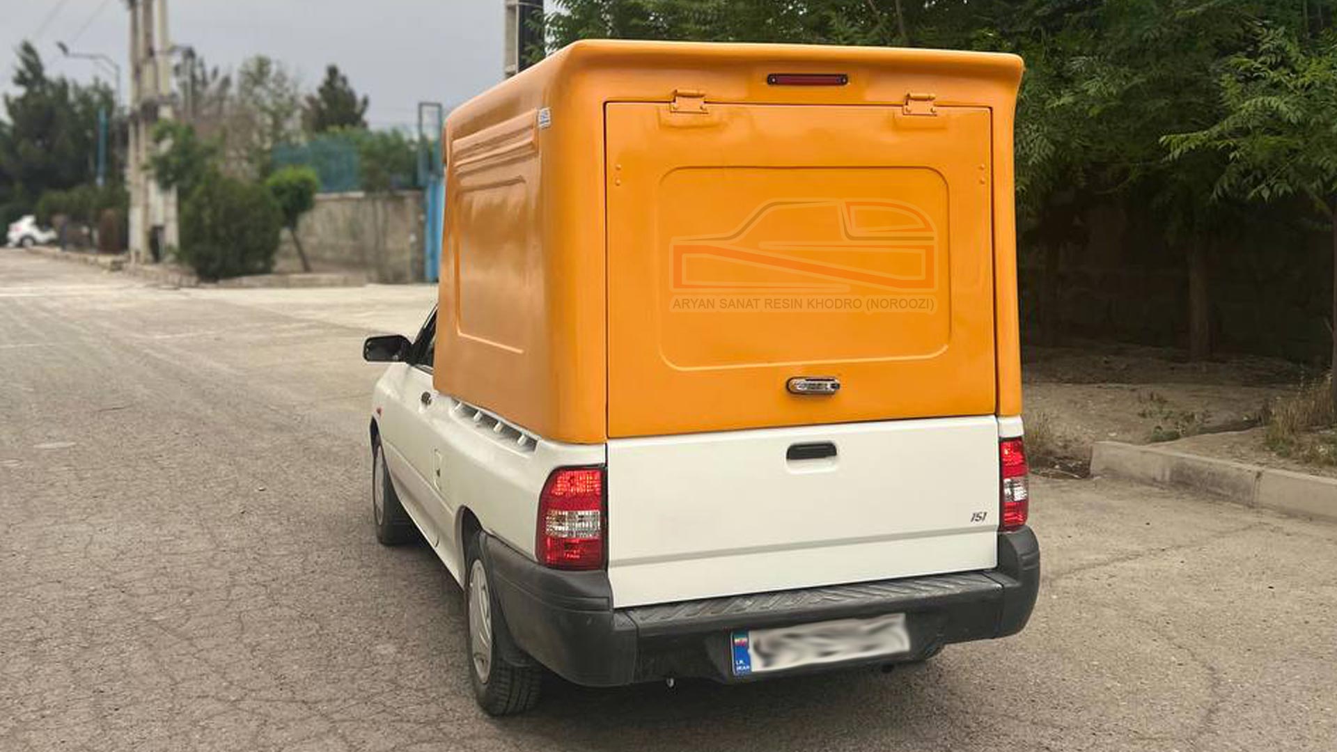 کانوپی فایبرگلاس پراید وانت ارتفاع از کف 140 سانتی متر درب عقب جکی