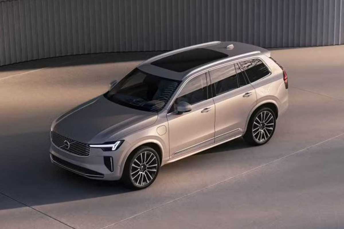 تصویر کامل ولوو XC90
