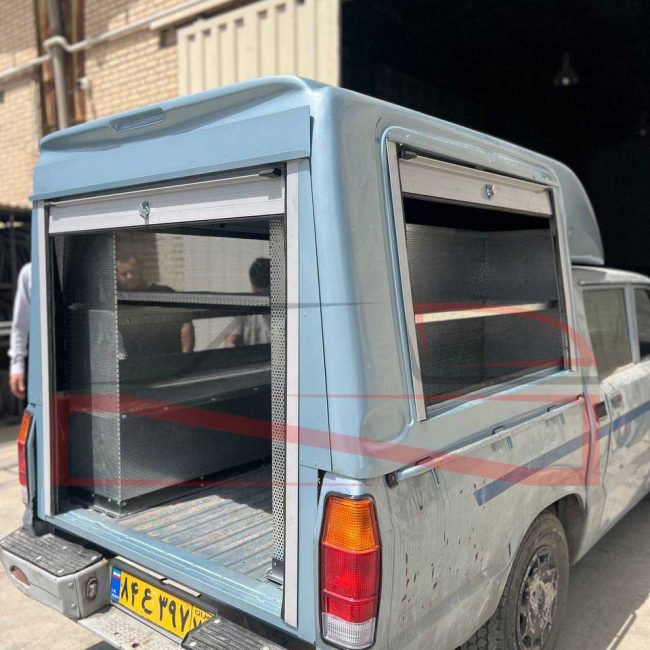 نمای جانبی کابین فایبرگلاس مزدا