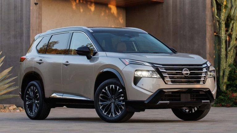 نیسان روگ شاسی‌بلند